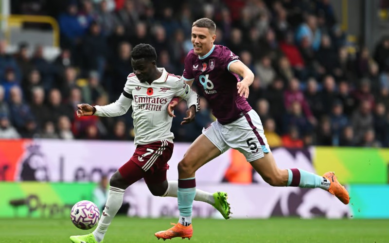 Soi Kèo Arsenal Vs Burnley 02h00 19/05 - Vòng 37 Ngoại Hạng Anh 1 Arsenal quyết thắng đậm Burnley
